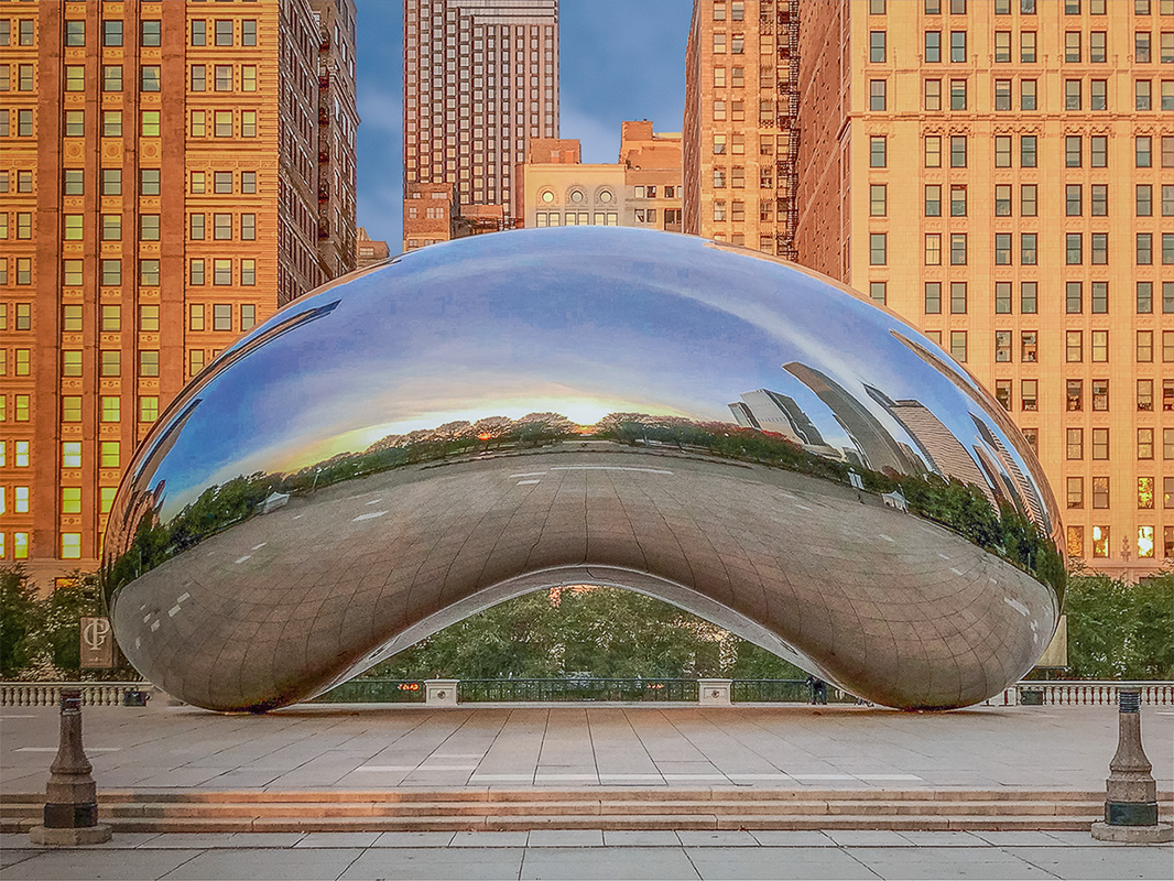 The Chicago bean reflecting sunlight